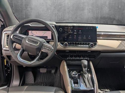 2025 GMC Canyon Denali