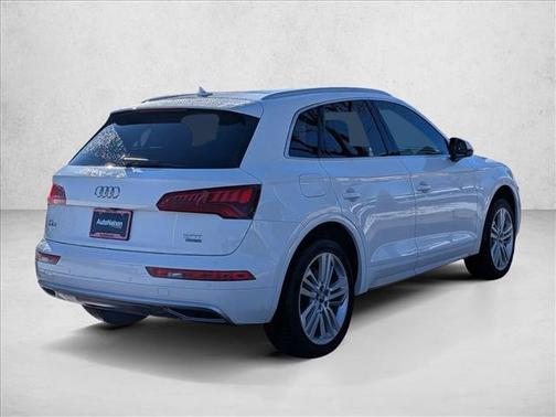 2018 Audi Q5 2.0T Premium Plus