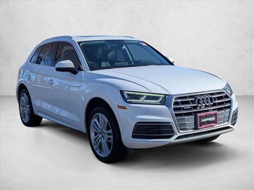 2018 Audi Q5 2.0T Premium Plus