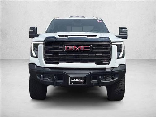 Summit White 2024 GMC Sierra 2500 AT4X