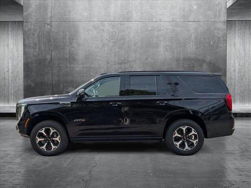 2025 GMC Yukon 4WD AT4