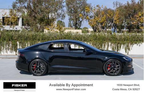 2023 Tesla Model S Plaid