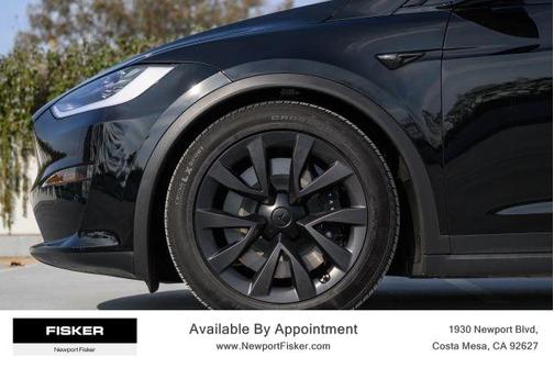 2024 Tesla Model X Base