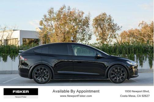 2022 Tesla Model X Base