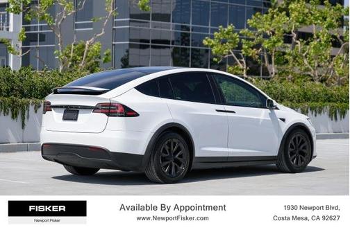 White 2023 Tesla Model X
