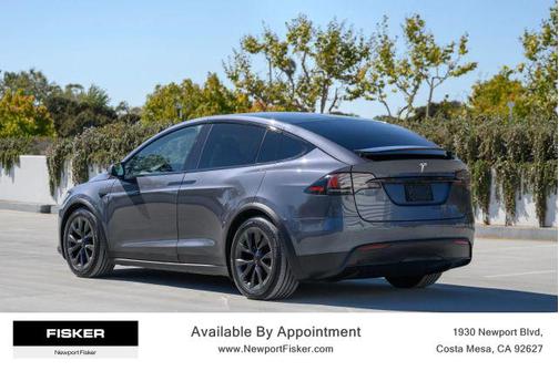 2022 Tesla Model X Base