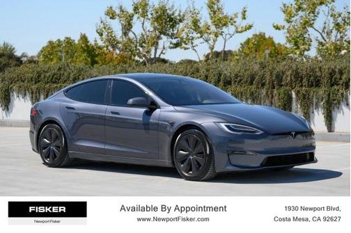 Gray 2022 Tesla Model S Base