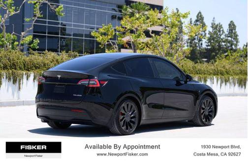 2023 Tesla Model Y Performance