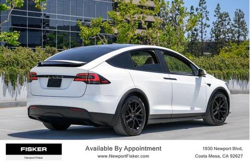 White 2023 Tesla Model X