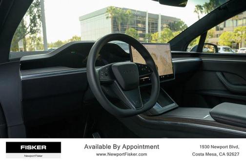 2024 Tesla Model X Base