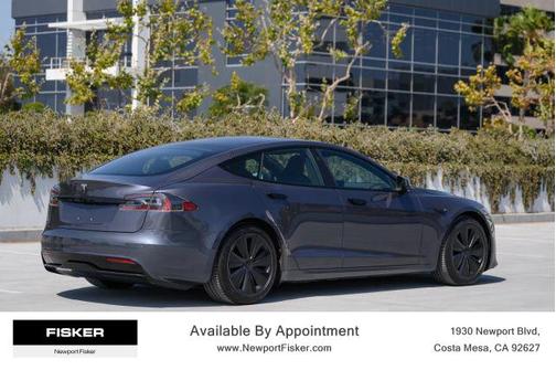 2022 Tesla Model S Base
