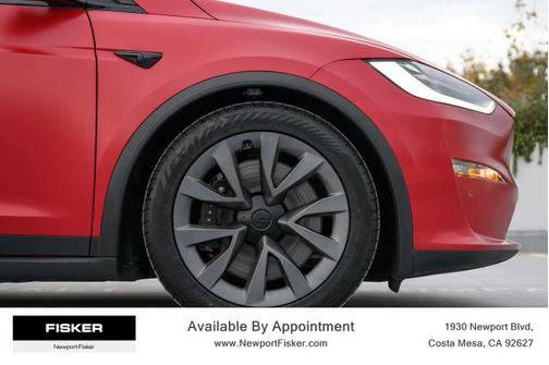 2023 Tesla Model X Standard Range
