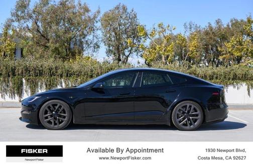 Black 2023 Tesla Model S