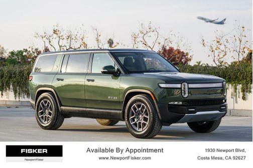 2023 Rivian R1S Adventure