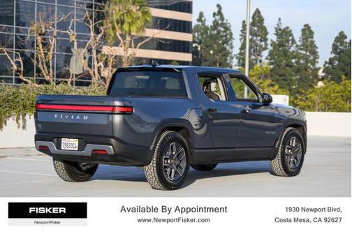 2025 Rivian R1T DUAL LARGE 4 1/2 FT