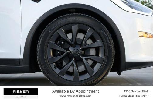 2022 Tesla Model X Base