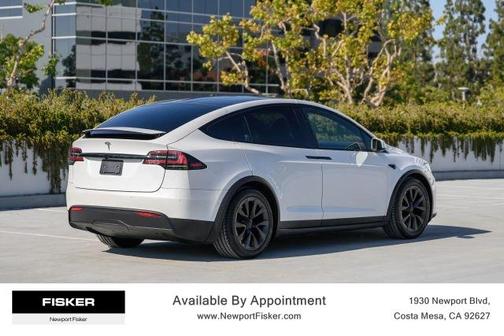 2022 Tesla Model X Base