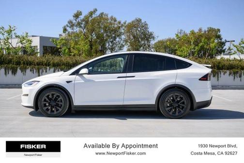 2022 Tesla Model X Base