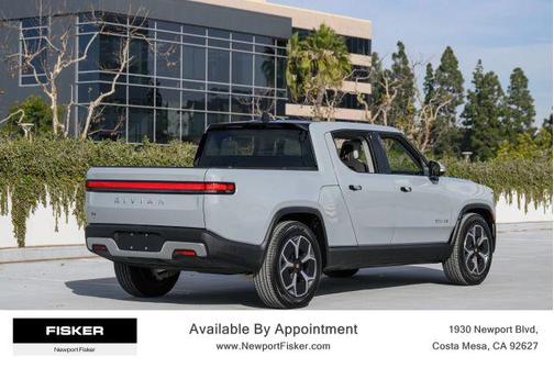 2024 Rivian R1T DUAL LARGE 4 1/2 FT