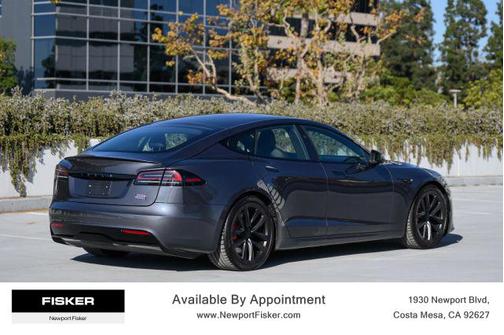 2023 Tesla Model S Plaid