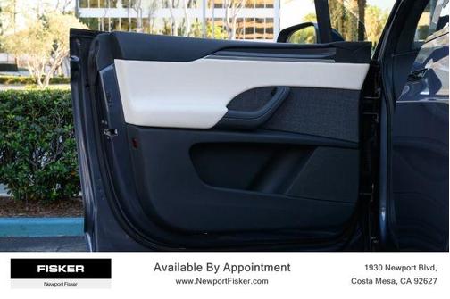 Gray 2022 Tesla Model X Plaid