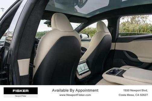2023 Tesla Model S Plaid