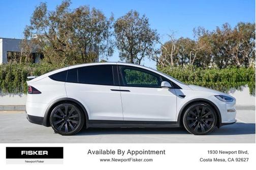 2022 Tesla Model X Base