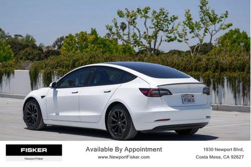 2021 Tesla Model 3 Standard Range Plus