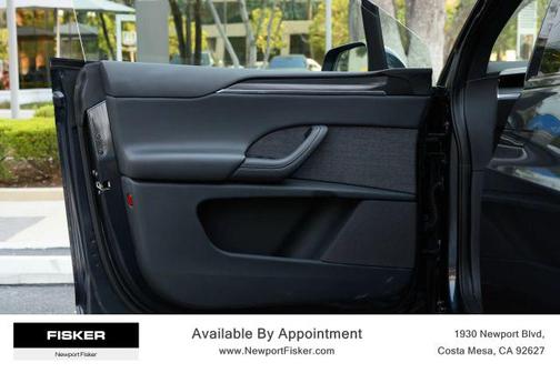 2024 Tesla Model X Base