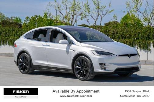 Silver 2018 Tesla Model X 75D
