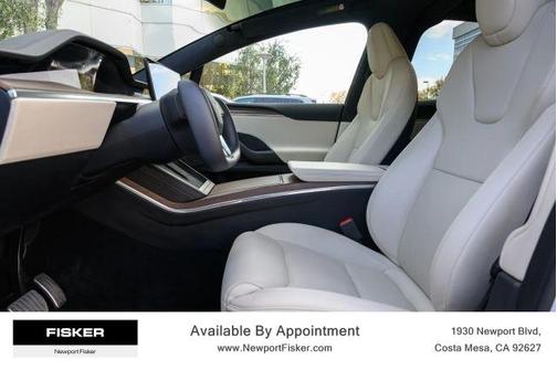 2022 Tesla Model X Base