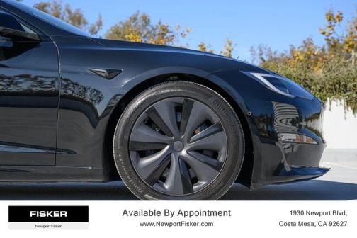 2022 Tesla Model S Base