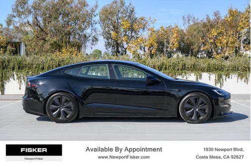 2022 Tesla Model S Base