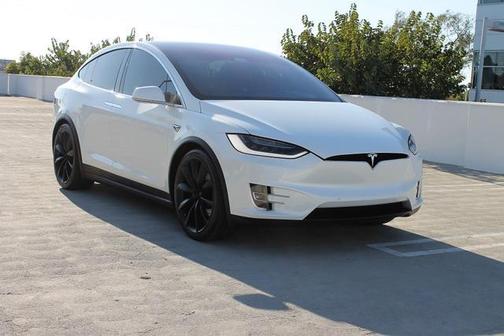 Photo 5 of 46 of 2019 Tesla Model X Long Range