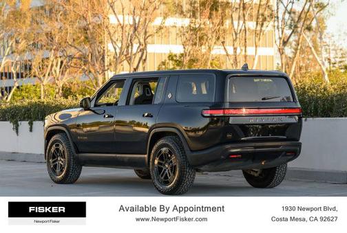 2025 Rivian R1S TRI MAX