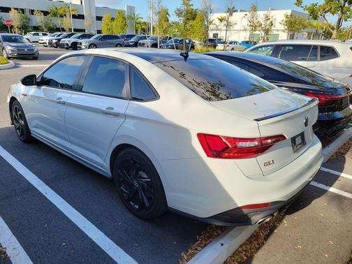 2023 Volkswagen Jetta GLI 2.0T Autobahn