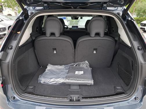 2025 Volvo EX90 Twin Motor Performance Ultra