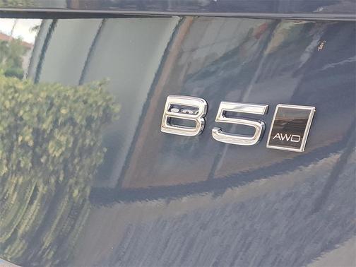 2026 Volvo XC90 B5 Plus 7-Seater