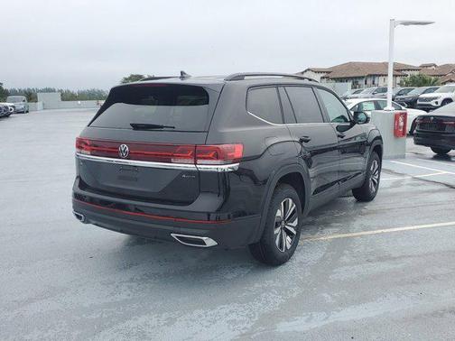 2025 Volkswagen Atlas 2.0T SE
