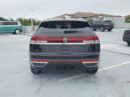 2025 Volkswagen Atlas Cross Sport 2.0T SEL