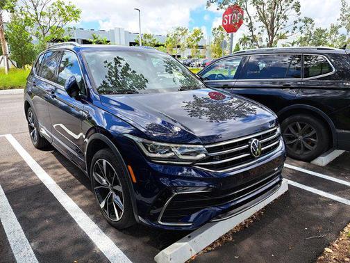 2022 Volkswagen Tiguan 2.0T SEL R-Line 4MOTION