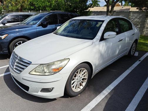 2011 Hyundai Genesis 3.8