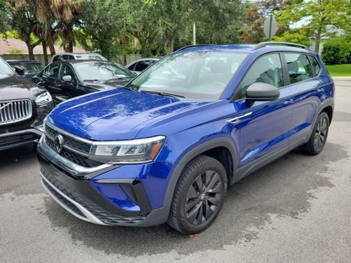 Dusk Blue Metallic 2023 Volkswagen Taos 1.5T S