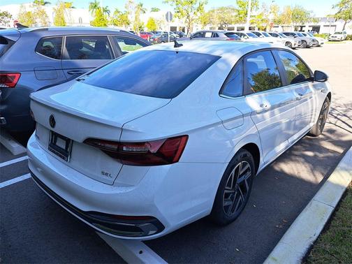 2022 Volkswagen Jetta 1.5T SEL
