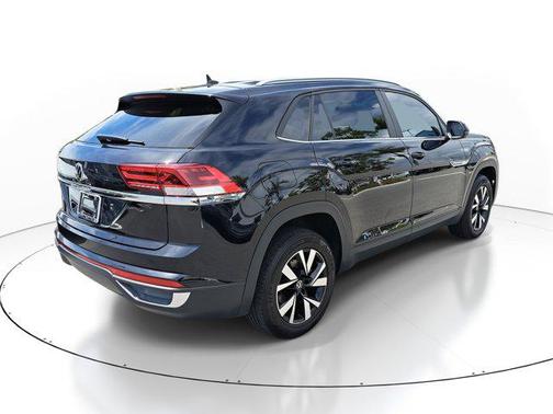 2022 Volkswagen Atlas Cross Sport 2.0T SE