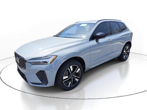 2026 Volvo XC60 B5 Core
