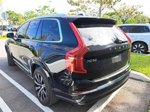 2024 Volvo XC90 B5 Core Bright Theme
