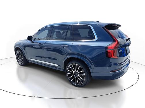 2026 Volvo XC90 B5 Plus 7-Seater
