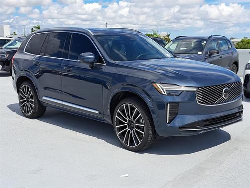 2026 Volvo XC90 B5 Plus 7-Seater