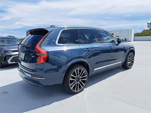 2026 Volvo XC90 B5 Plus 7-Seater